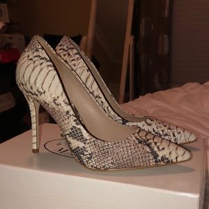 Steve Madden Daisie Snake Heels